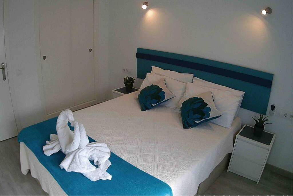 La Gaviota Apartment, In The Heart Of The Port ฮาเวอา ภายนอก รูปภาพ