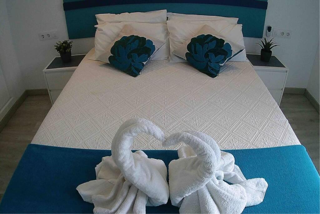 La Gaviota Apartment, In The Heart Of The Port ฮาเวอา ภายนอก รูปภาพ
